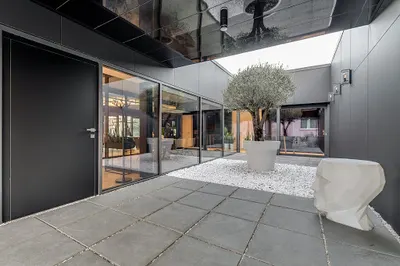 monochrom architects